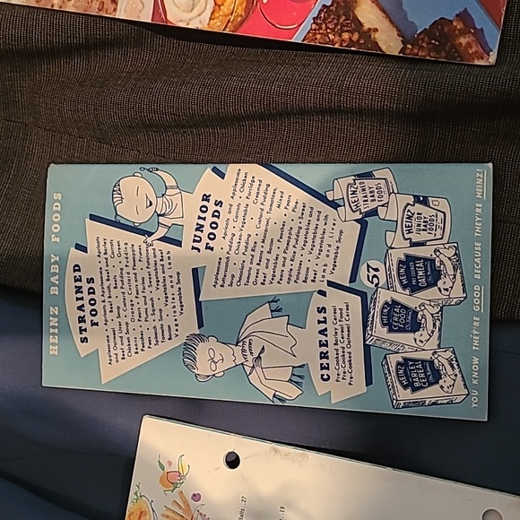 Vintage Recipe Booklet Collection - Picture 12 of 12